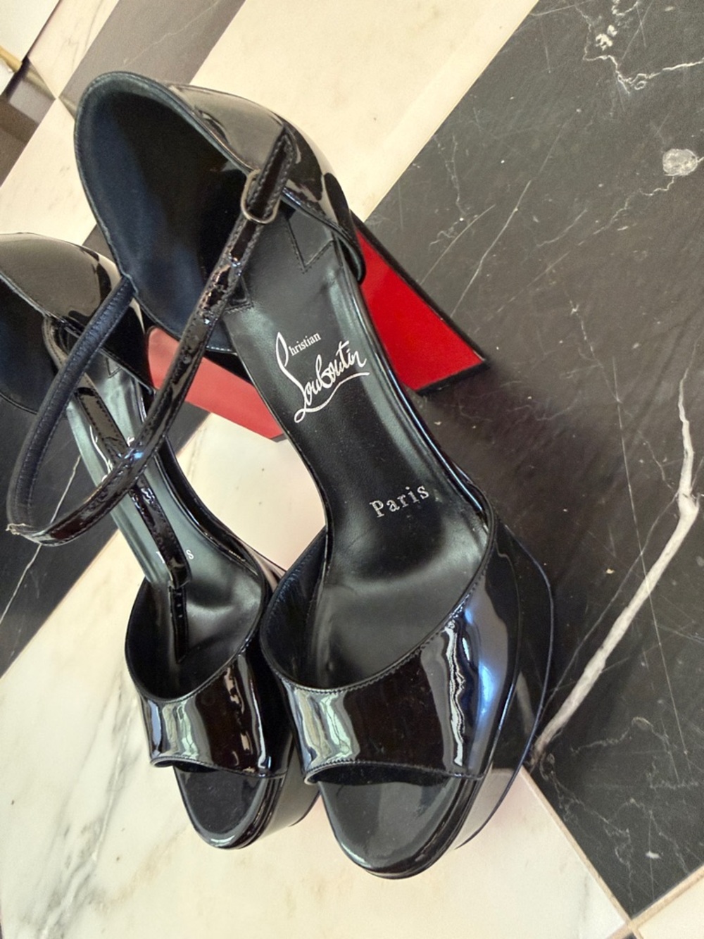 Christian Louboutin Sandaloo Black Patent Platform Sandals with Red Sole - Picture 4 of 6